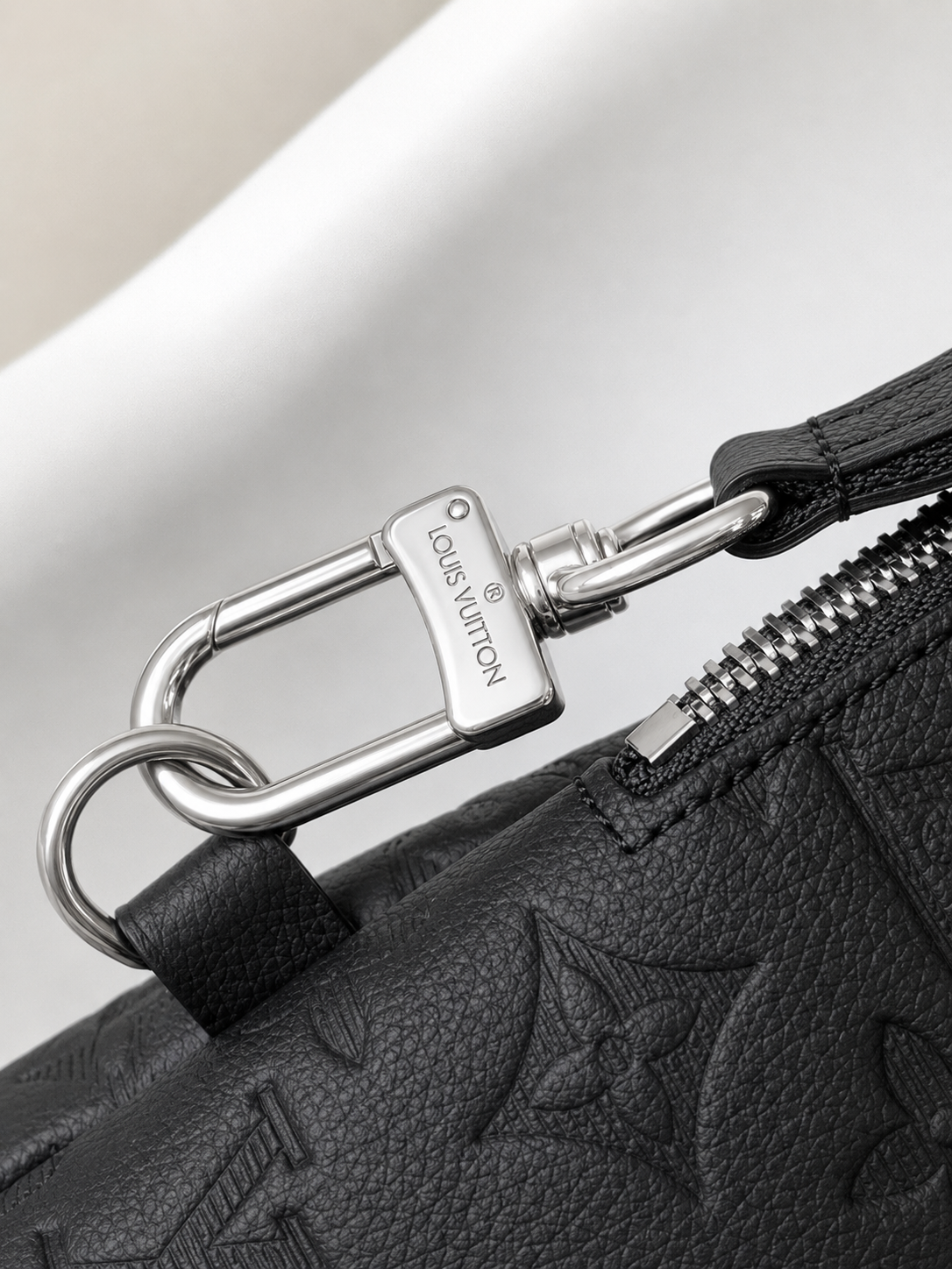 Minimalistinen irrotettava pussi Crossbody-rintalaukku