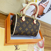 Klassinen Monogrammi Mini Barrel Bag