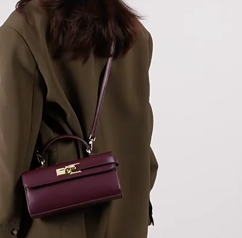 Πολυτελής μάρκας Lock Design Tote Bag