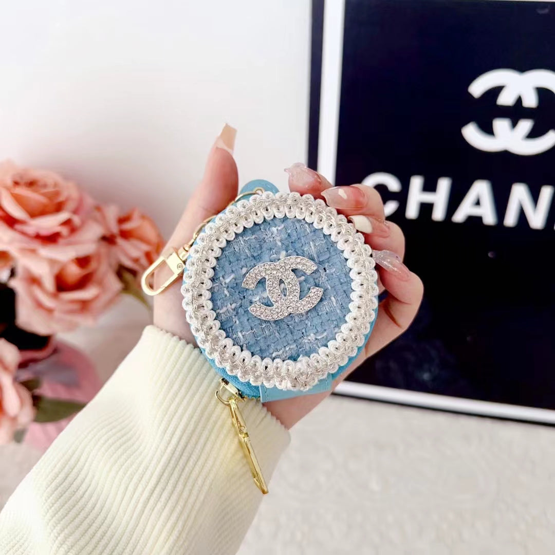 LYX CHANEL Airpods Fodral med spegel