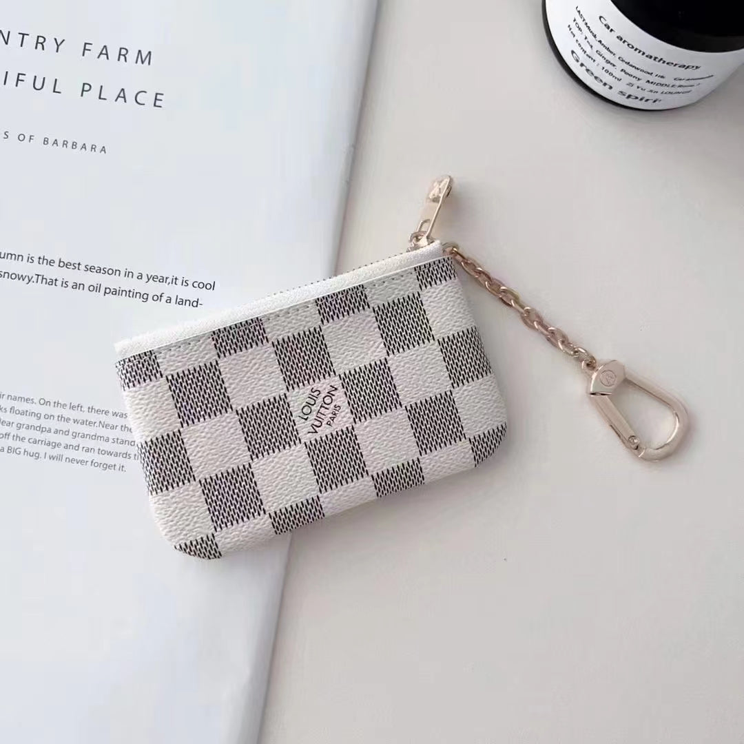Luksus-inspirert Monogram myntposesamling med kjedeklips
