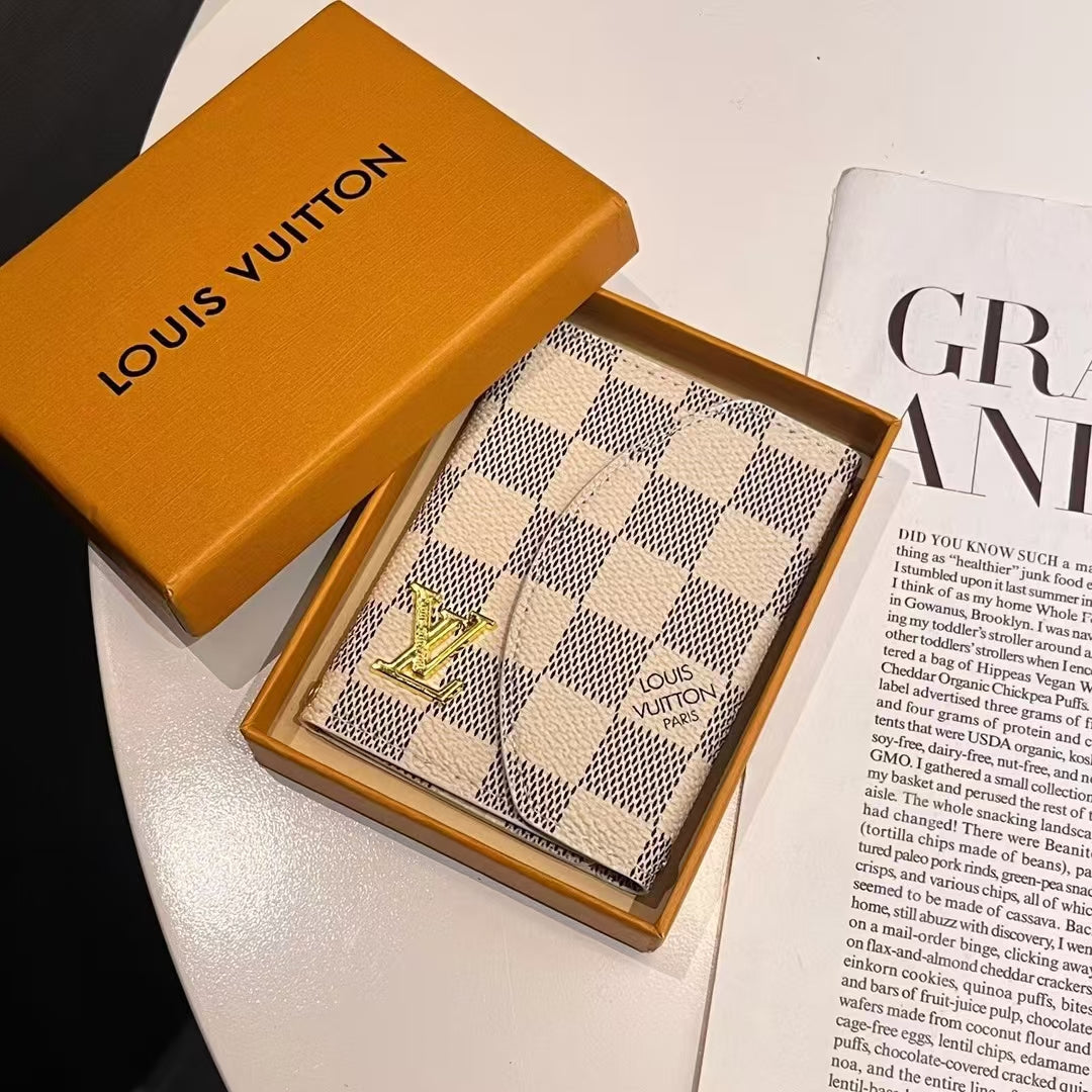 Πολυτελής συλλογή  & -Inspired Monogram Compact Wallet Collection