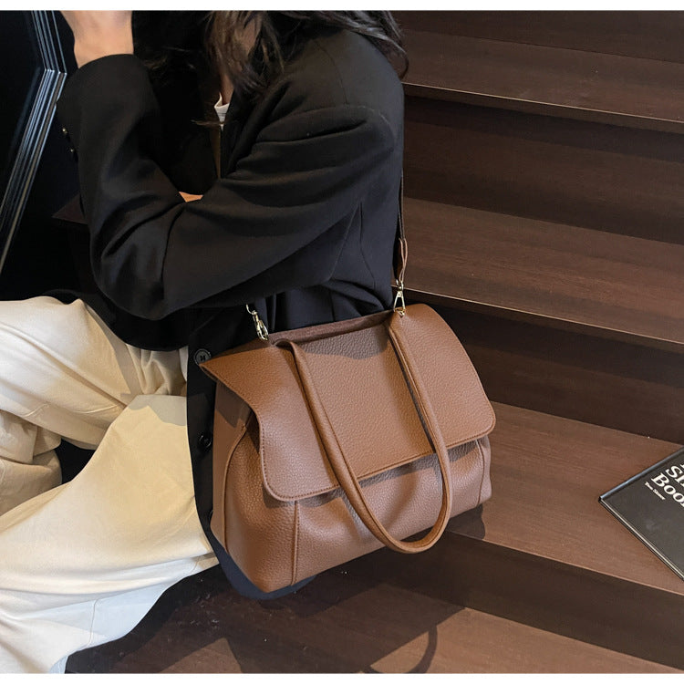 Bolso elegante de gran capacidad