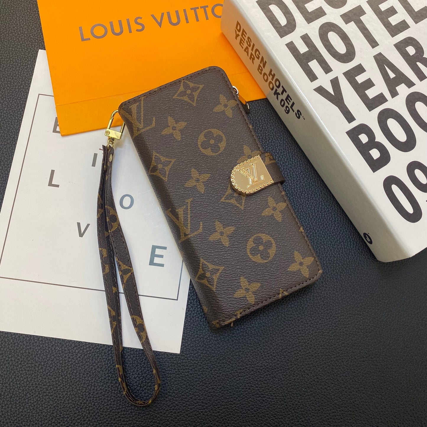 MONOGRAM CANVAS NAHKALOMPAKKO SAMSUNG PUHELINKOTELO