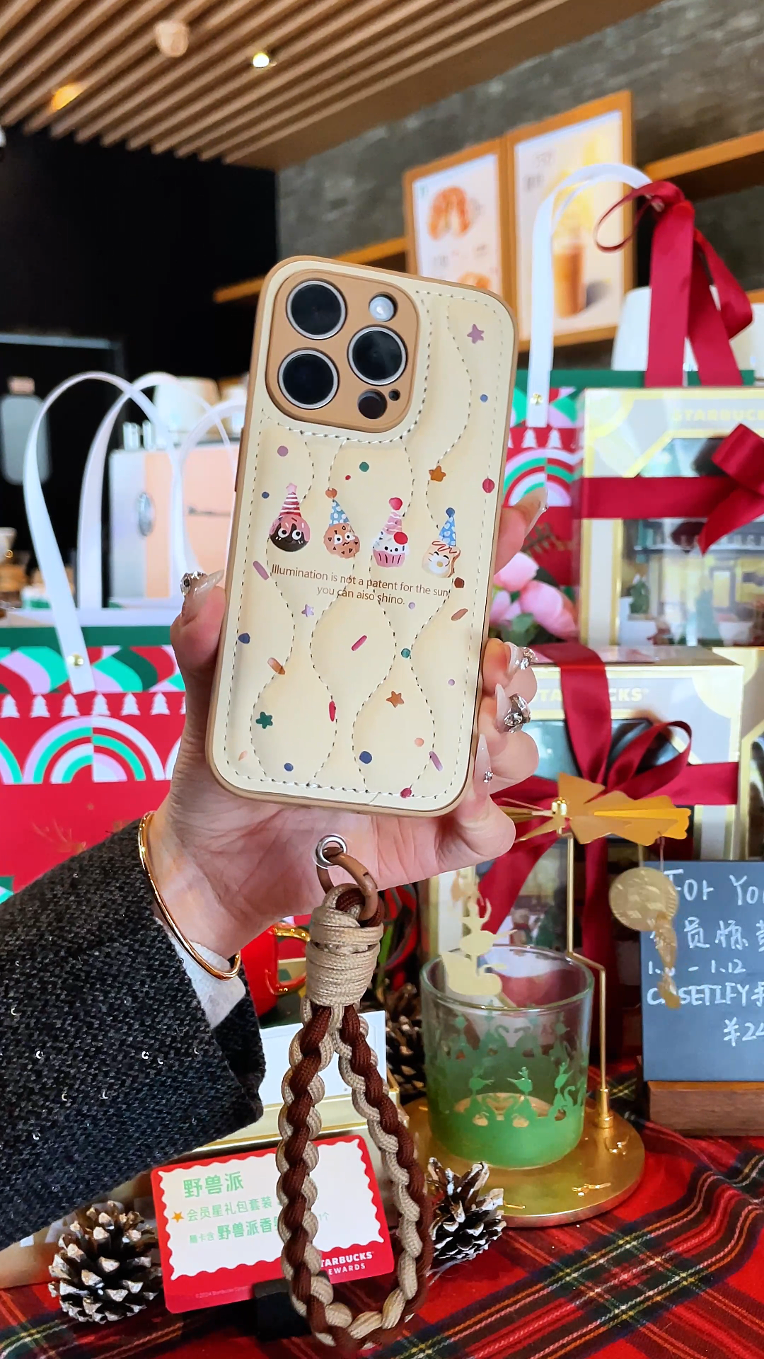 Fjäderlätt Cozy: Chic Cookie-inspirerat iPhone-fodral för trendsättare