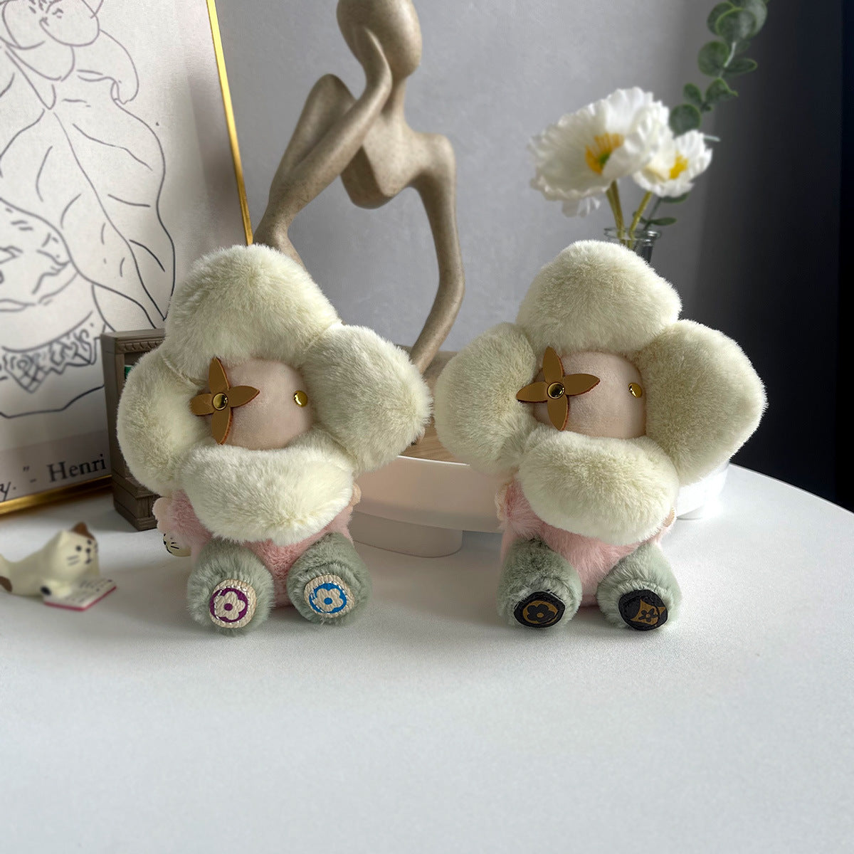 Søt solsikkeplysj nøkkelring – Vivienne Doll Bag Charm for kvinner, bil<rAMP>ryggsekkdekorasjon