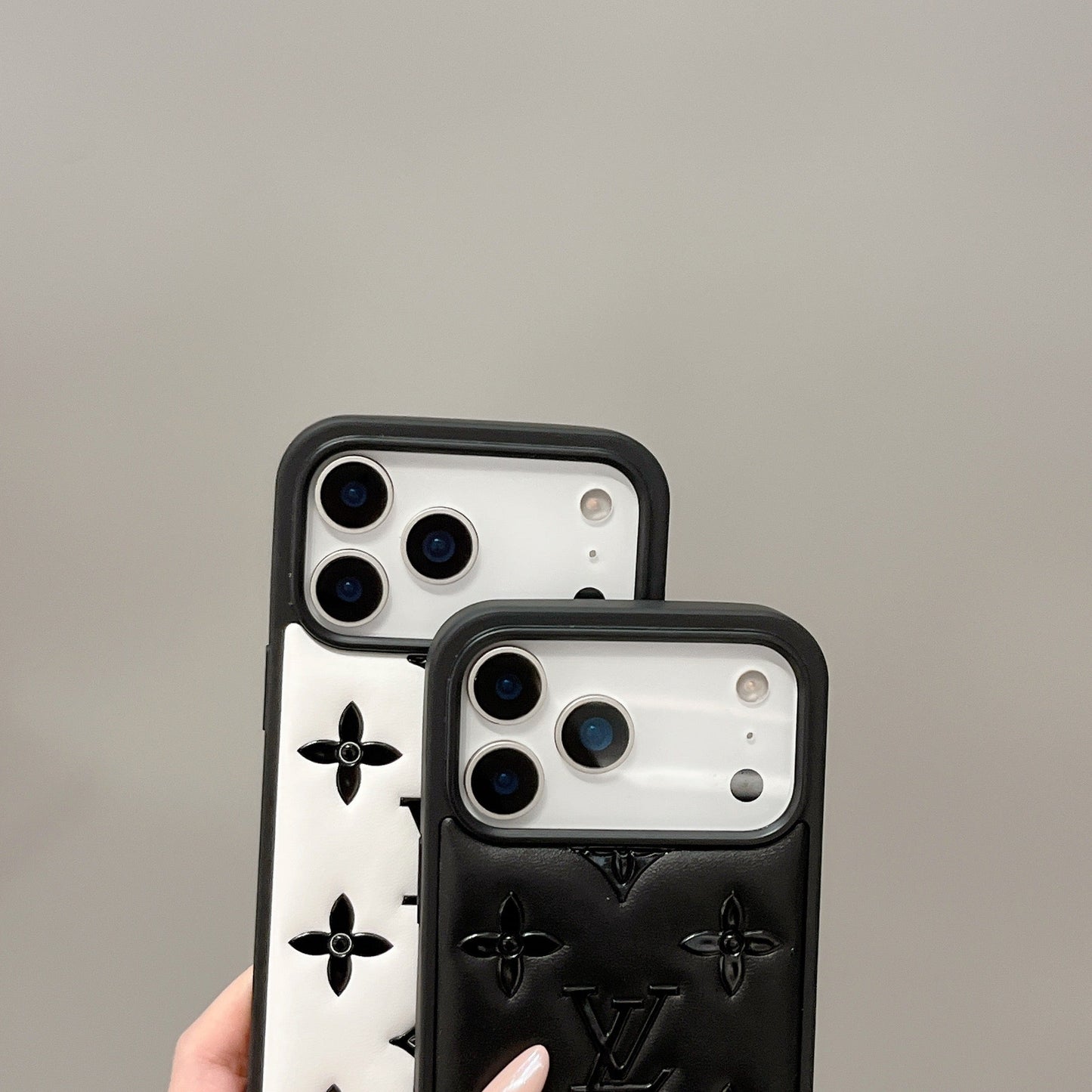 Luxe iPhone-hoesje met 3D-reliëfontwerp