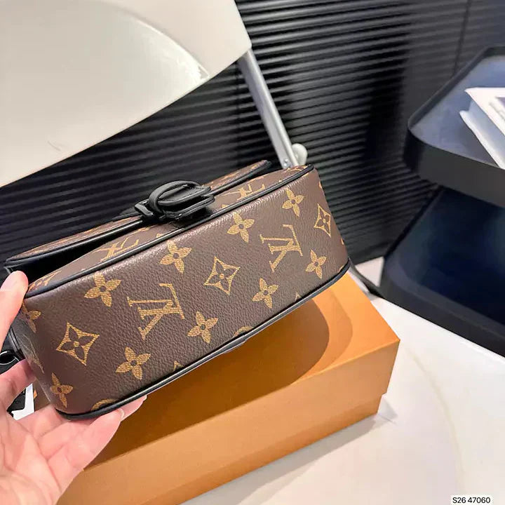Bolsa de luxo com padrão de monograma de couro de alta qualidade