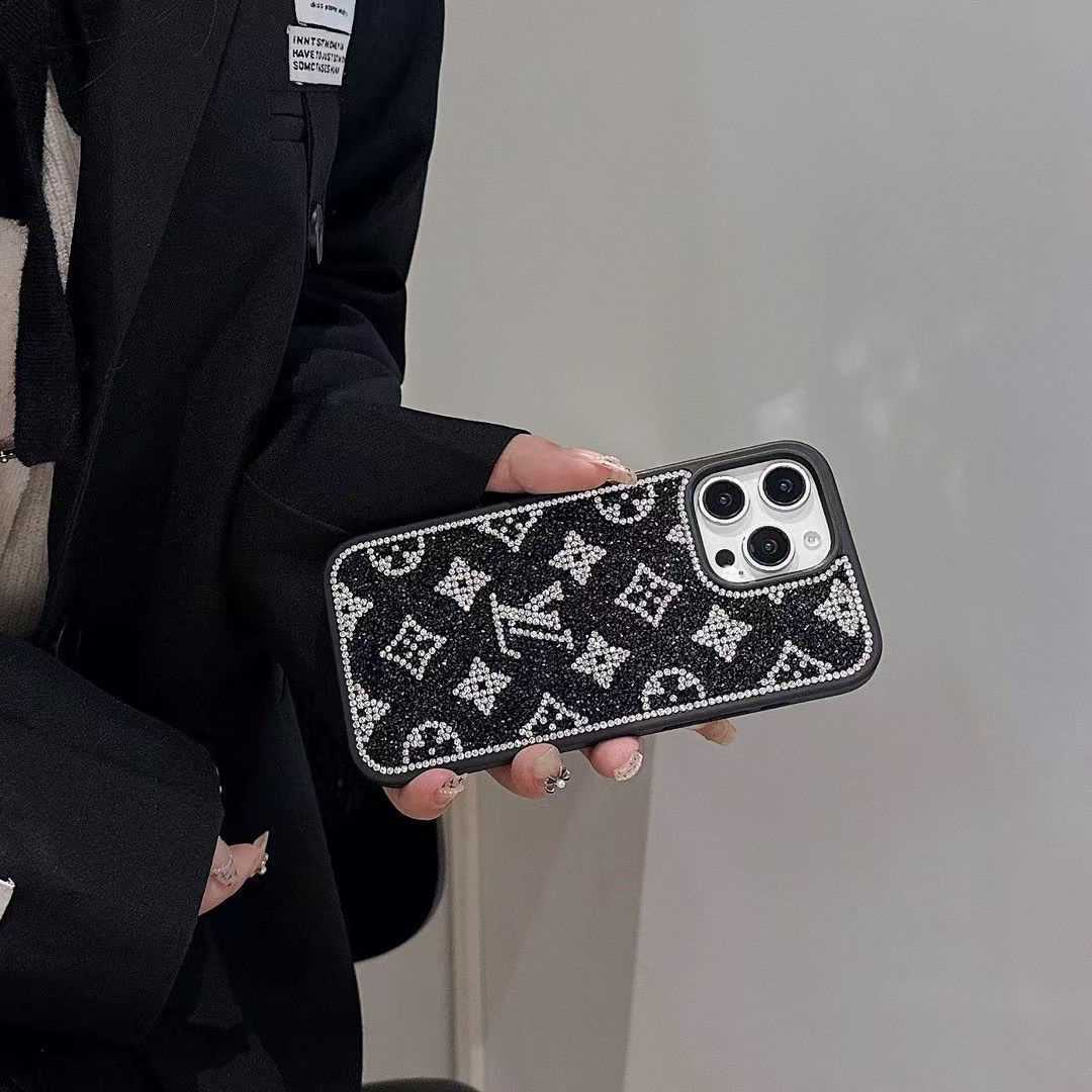 Luksus Glitter Holographic Y - S - L-inspirert iPhone-deksel – Diamond Shine Edition