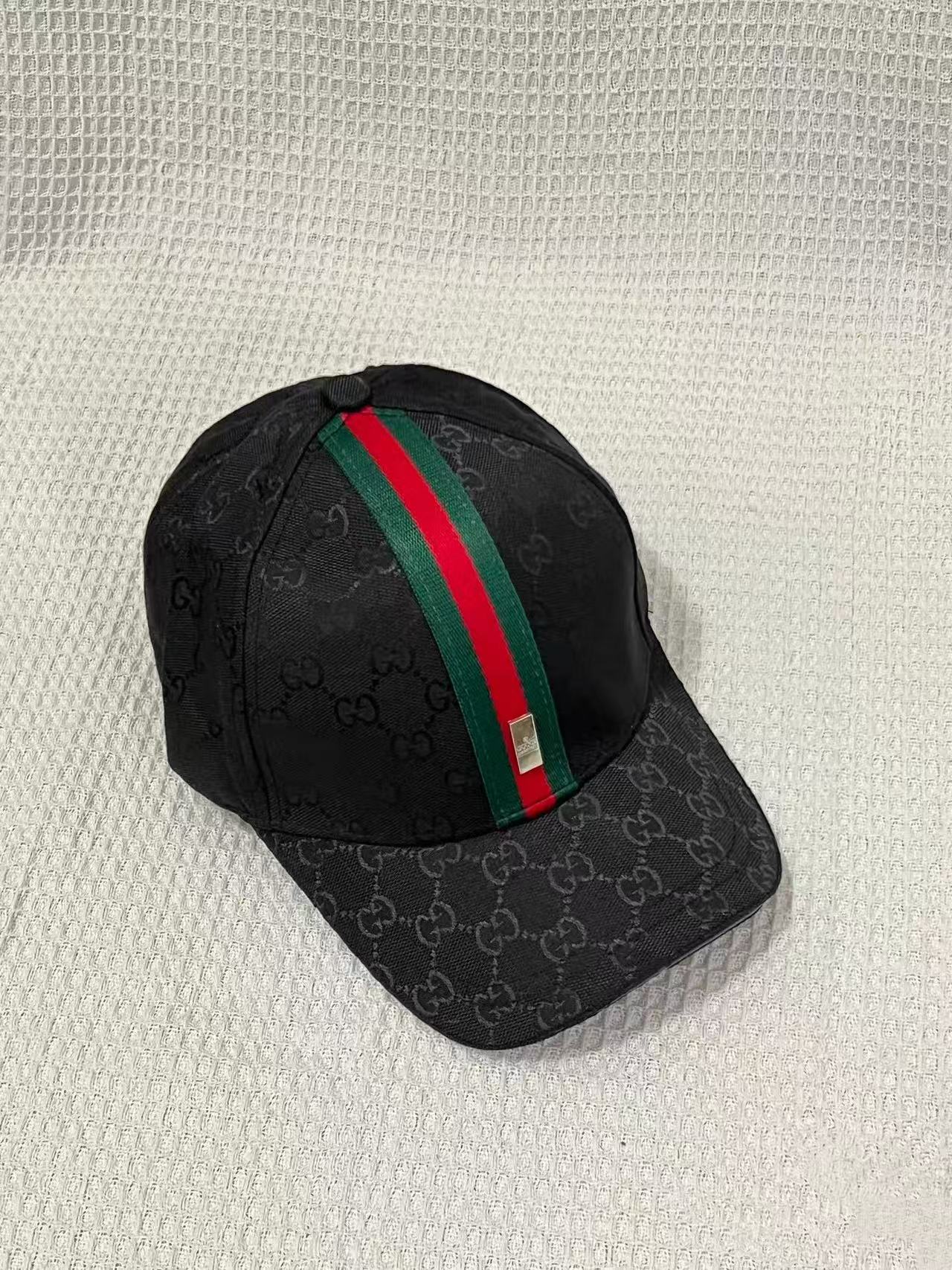 Klasszikus luxus sapka 05