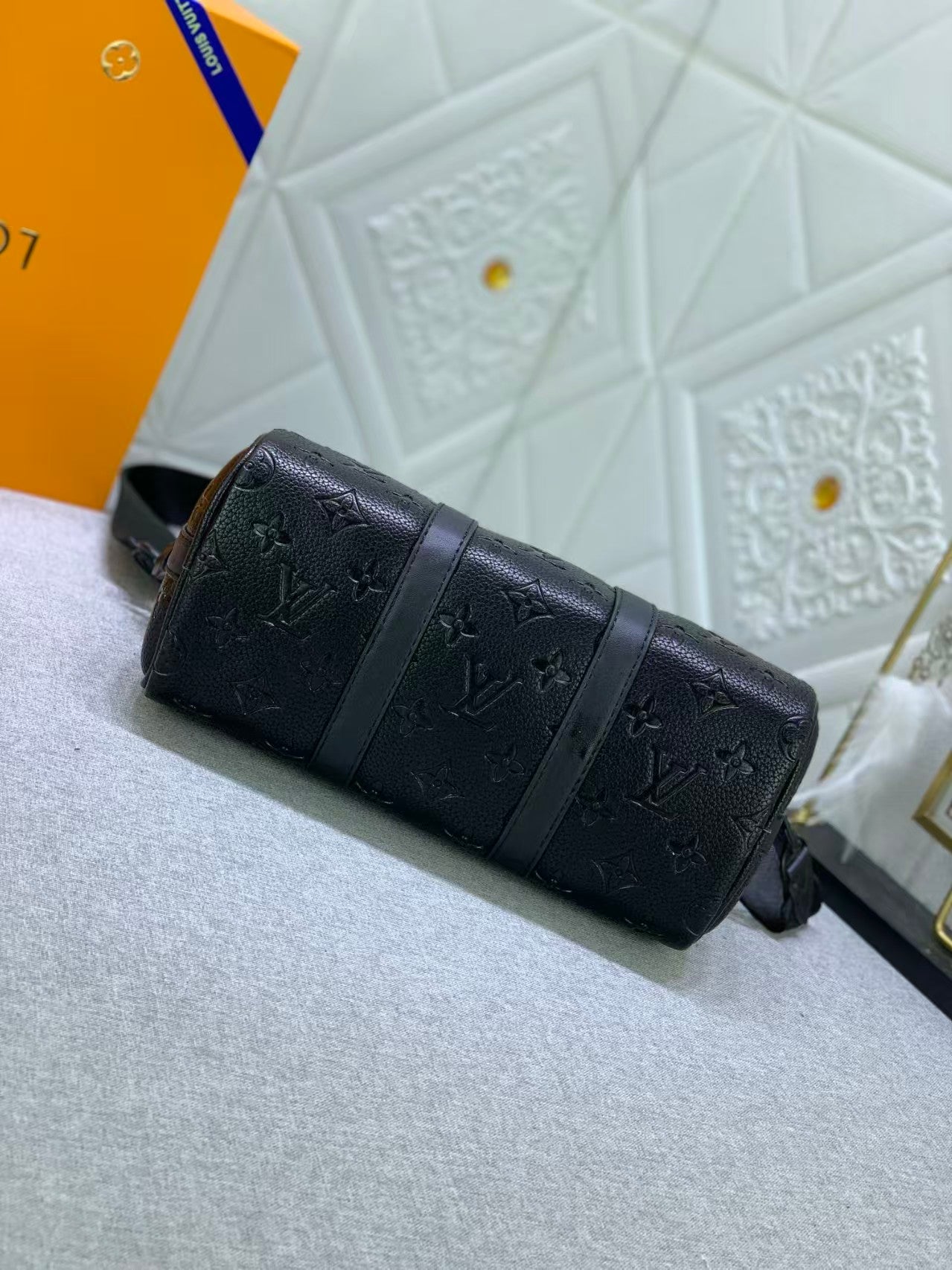 Bolso Lou de piel de lujo negro: versátil, elegante & Funcional