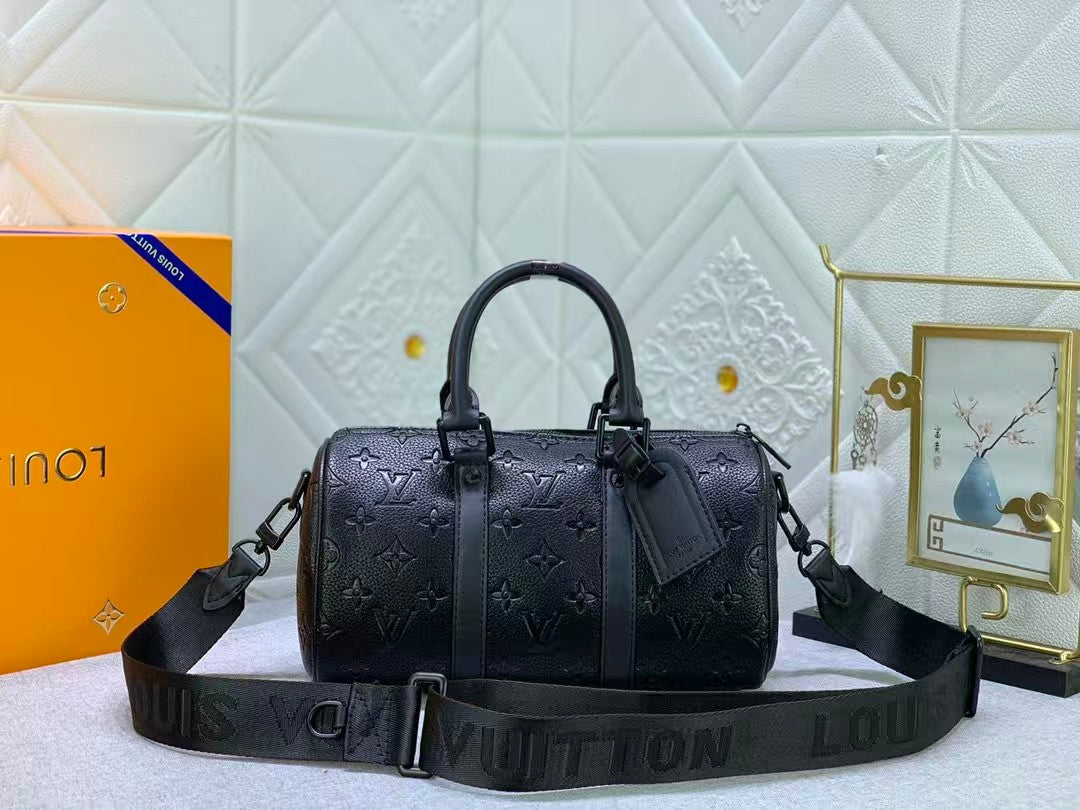 Bolso Lou de piel de lujo negro: versátil, elegante & Funcional