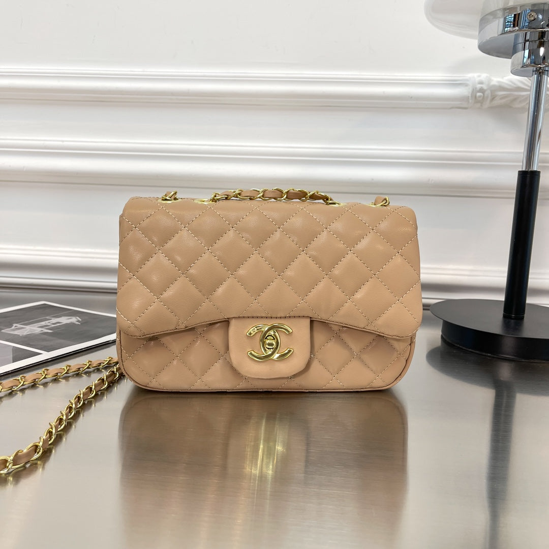 Bolso de hombro clásico acolchado con cadena