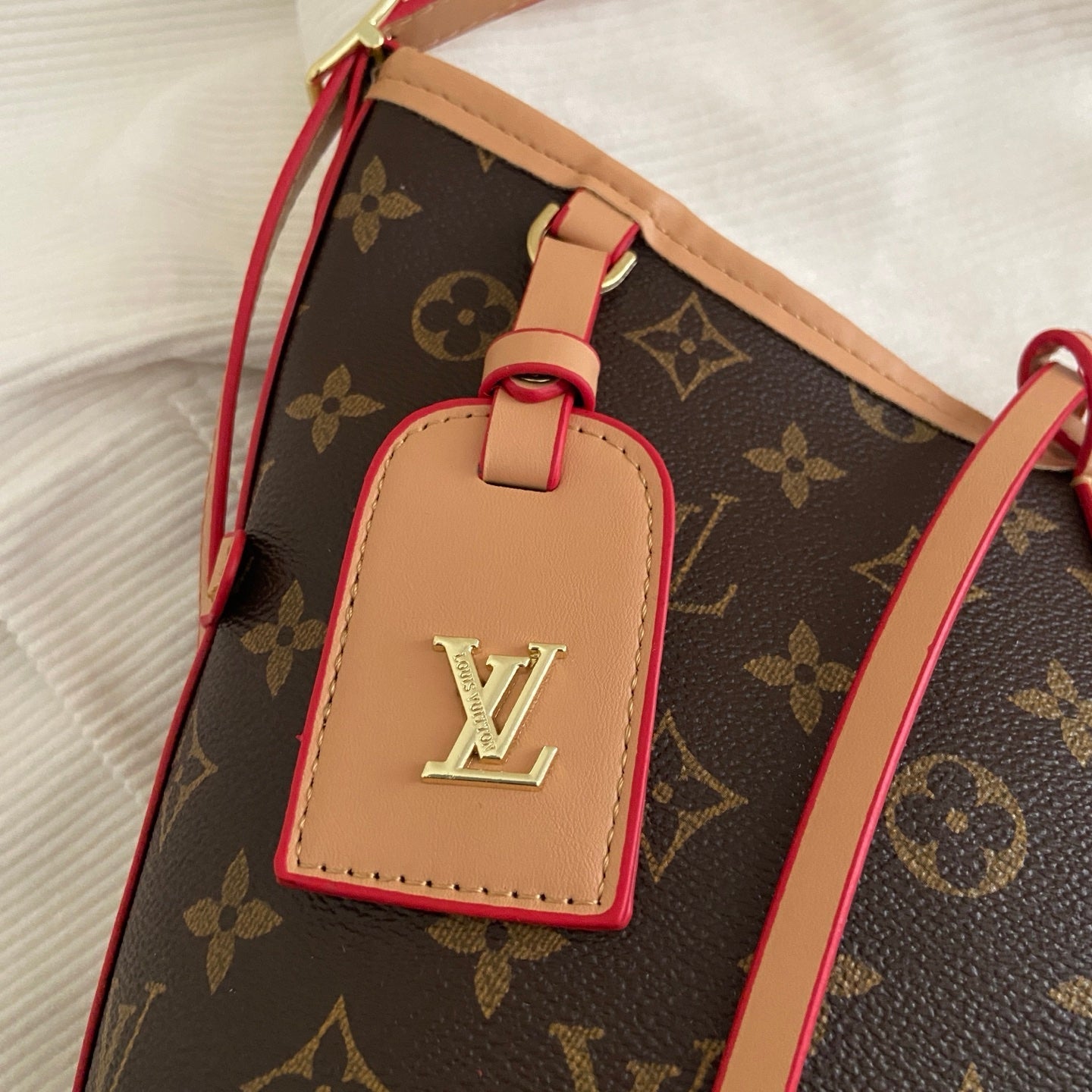 Monogram skulderveske med kryssrem