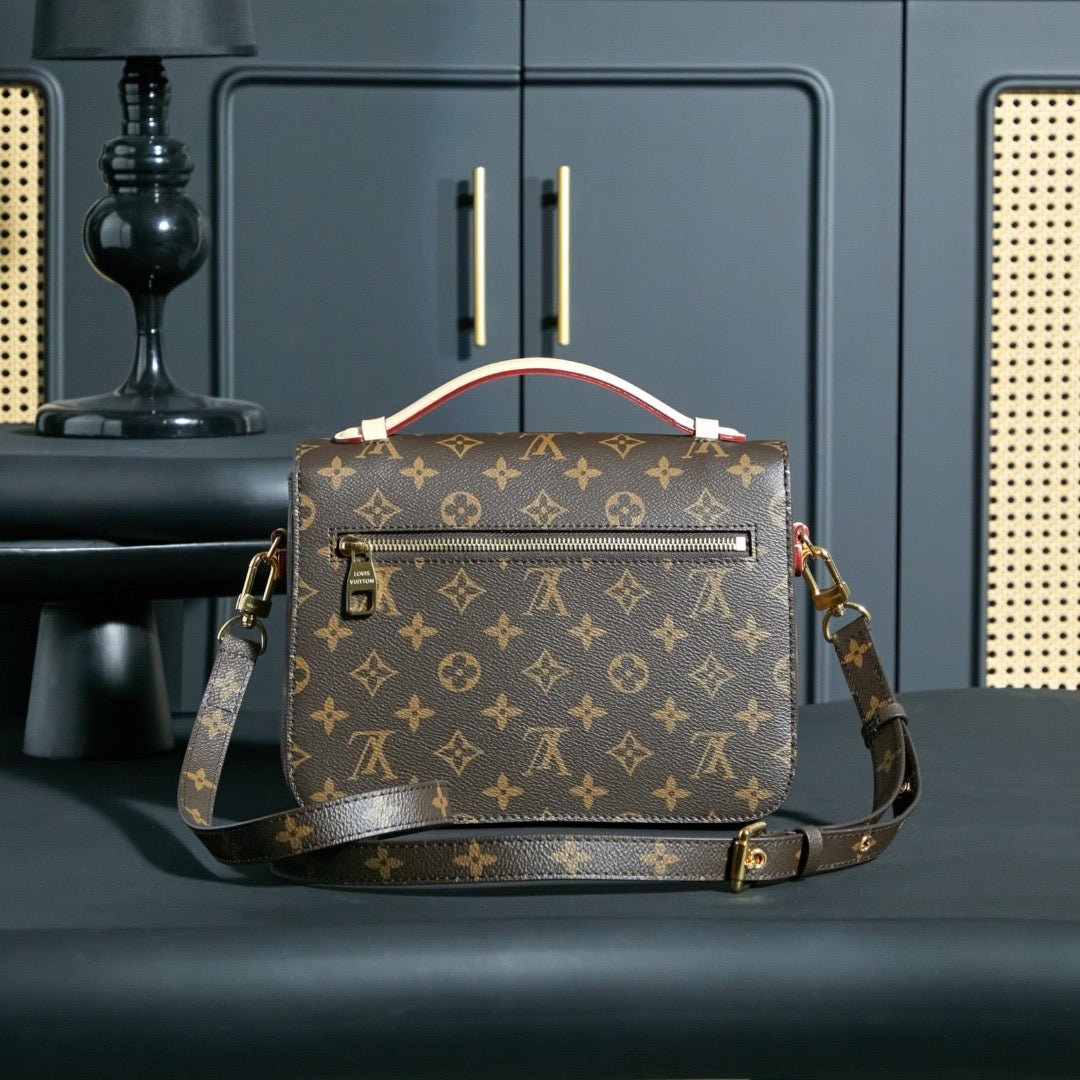 Sötétbarna 2 az 1-ben felső fogantyú & Crossbody Bag 010