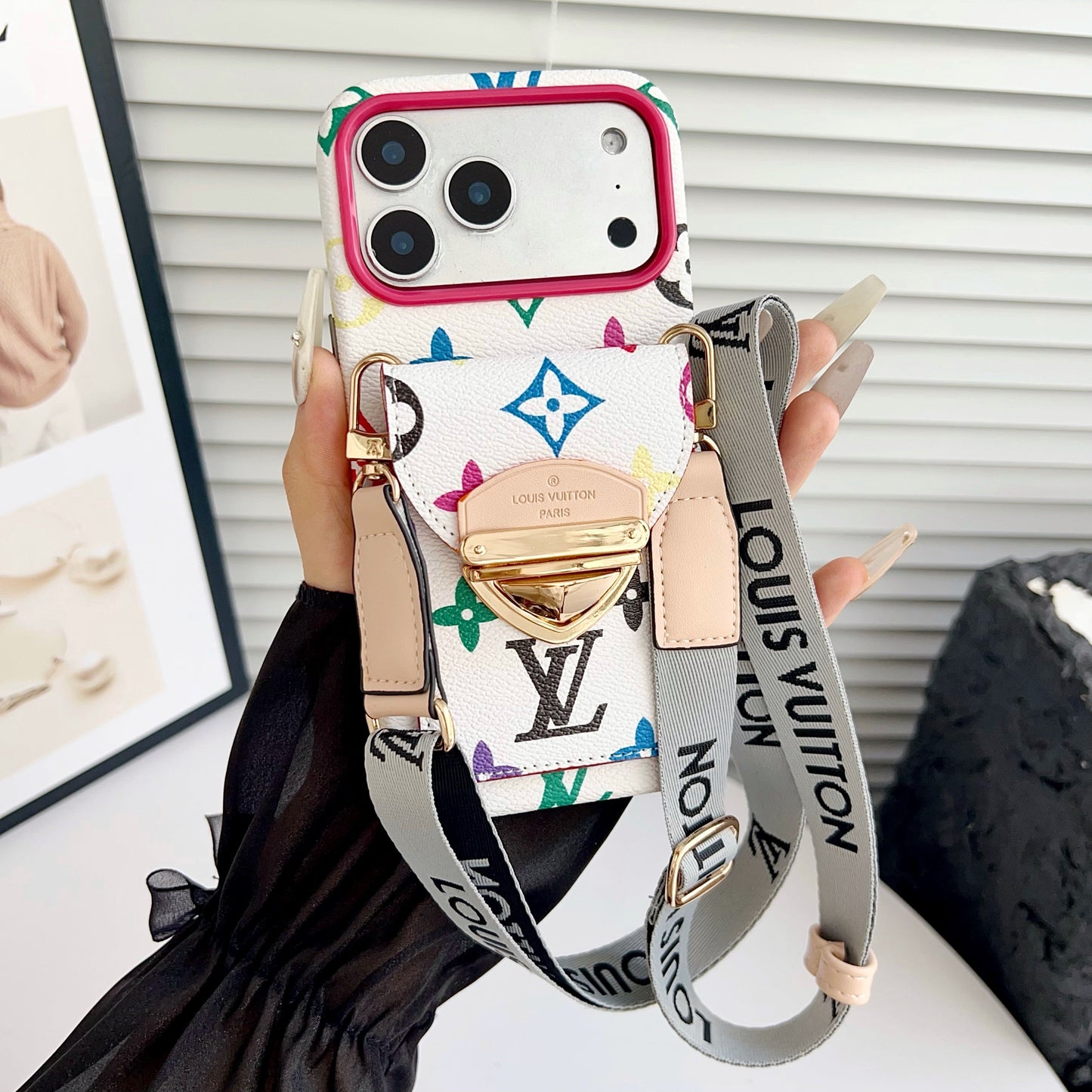 Cás iPhone Só Crossbody le Póca Cárta & Strap Inscortha