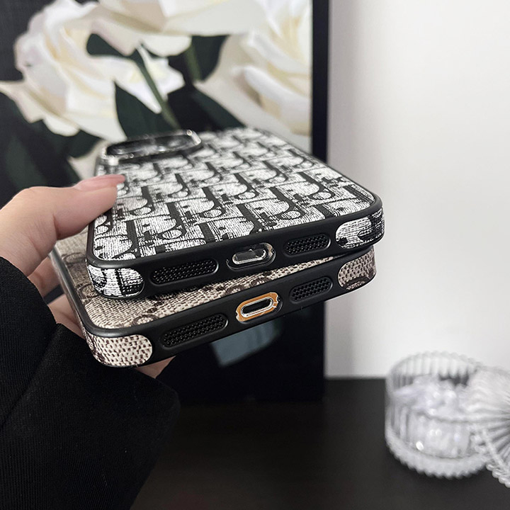Capa para iPhone luxuosa em tecido brilhante
