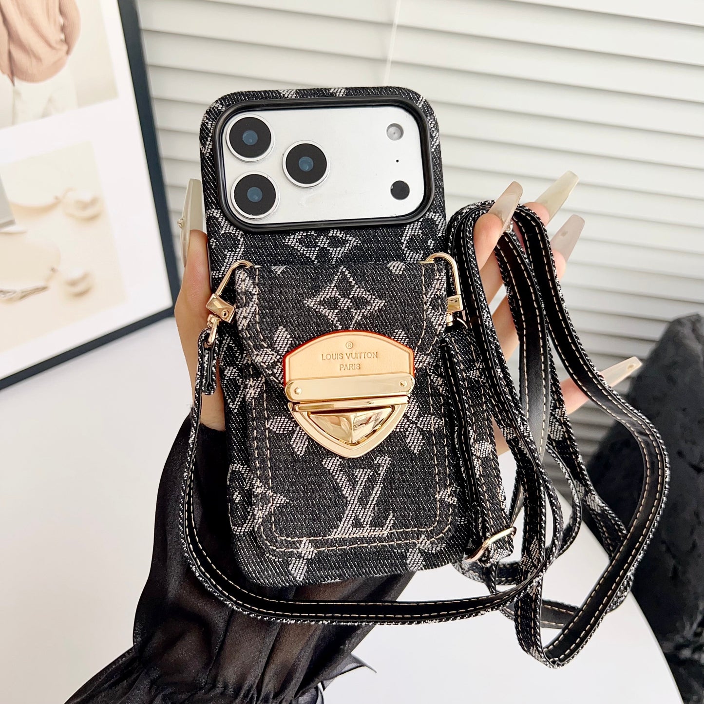 Cás iPhone Só Crossbody le Póca Cárta & Strap Inscortha