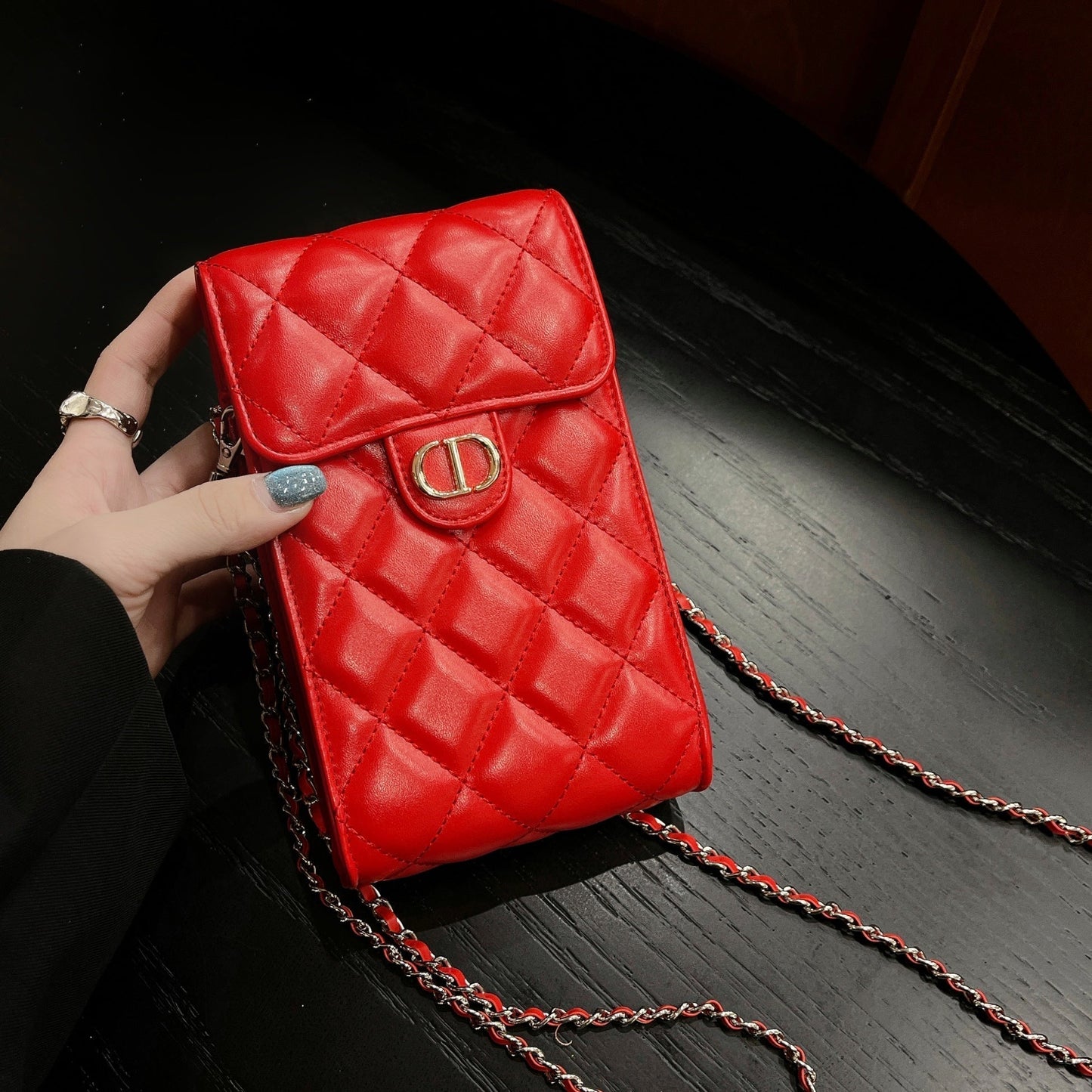 Mála Fón Leathar Crossbody