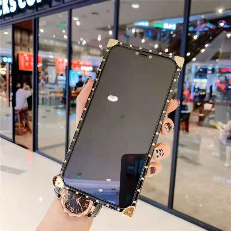 Samsung Galaxy S25/24/23 シリーズ用チェーン付き高級ブランド トランク ケース