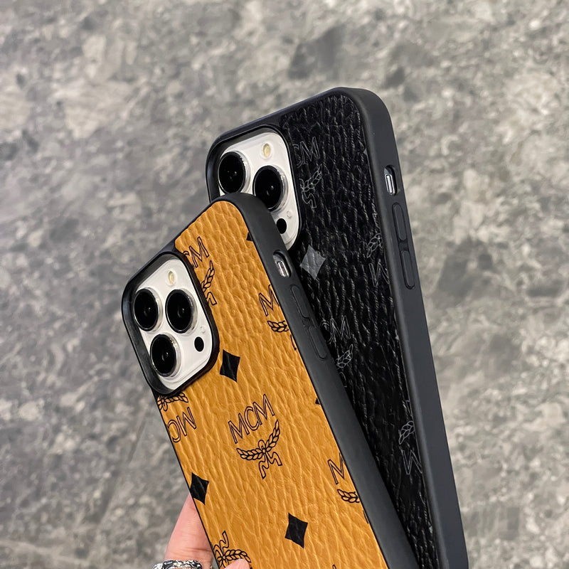 Funda para iPhone MCM Amarilla-MCK240603