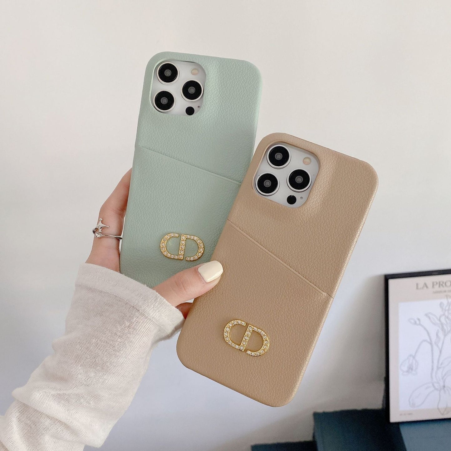 Modna kožna torbica za iPhone