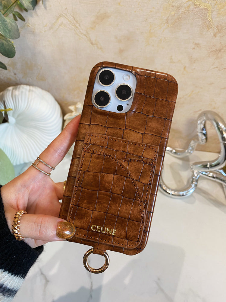 アリゲーター プリント セリーヌ iPhone ケース カード ホルダーとストラップ付き ブラウン -EYP241415