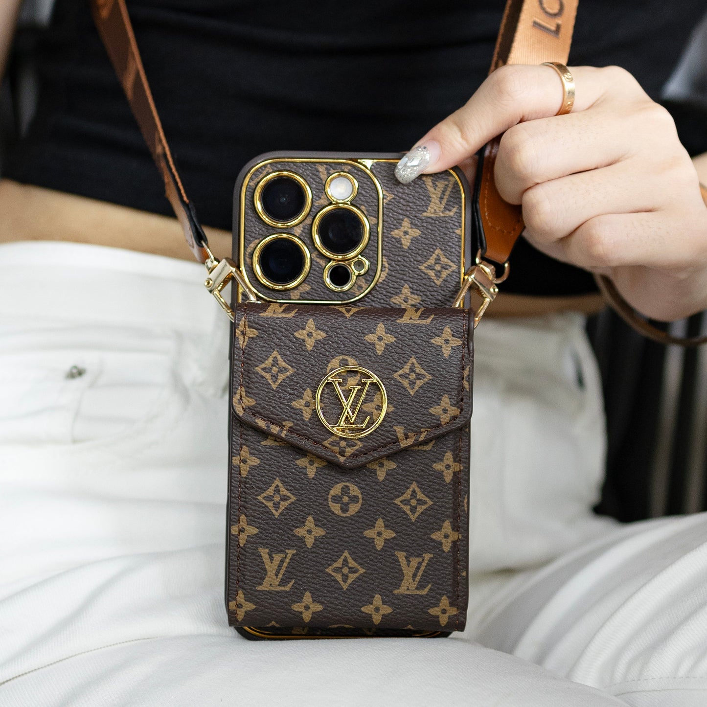 Capa clássica de luxo para iPhone com porta-cartões