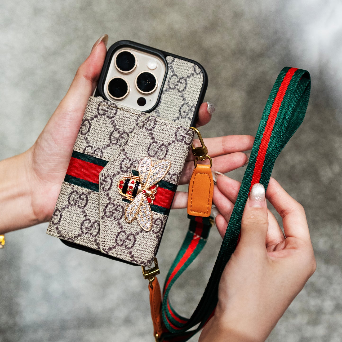 Premium Advanced Crossbody Θήκη iPhone με θήκη κάρτας & Ιμάντας ώμου