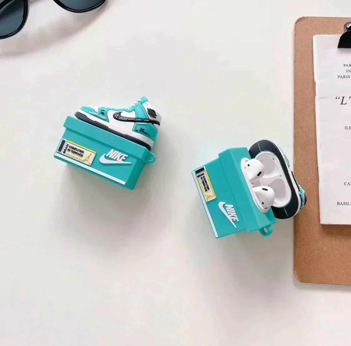 Nike\jordan AirPods futrole