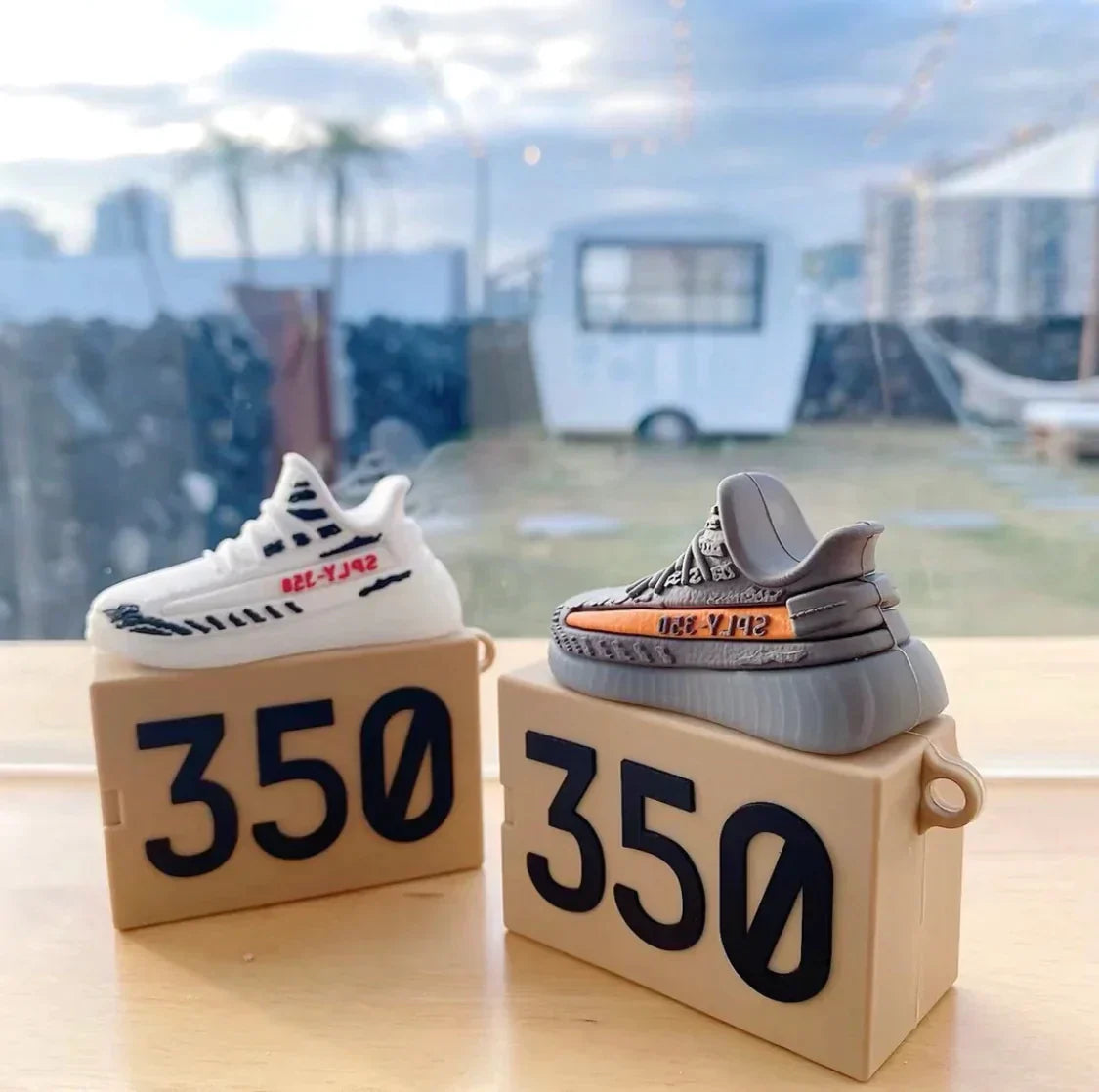 Yeezy Boost 350 AirPods-hoesjes
