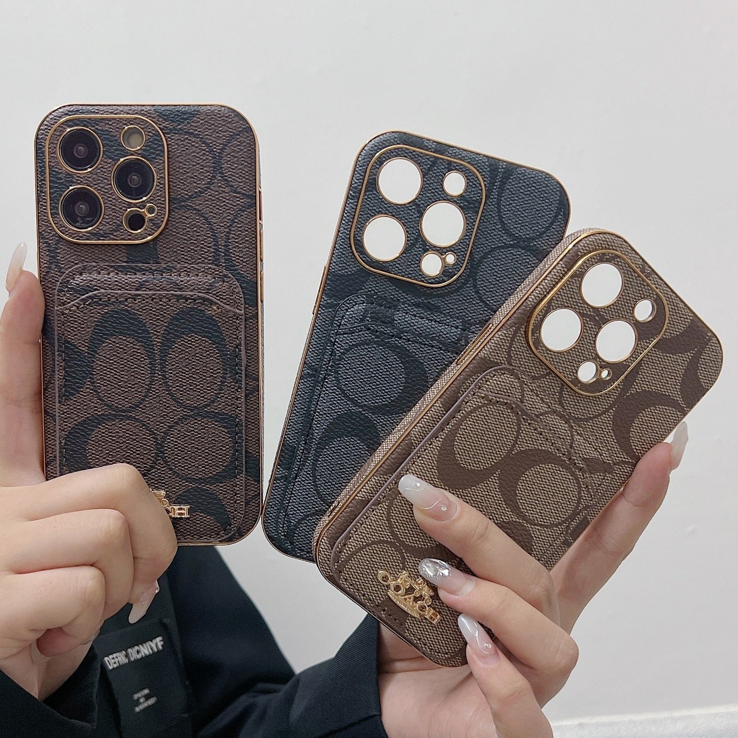 Klassisk iPhone-deksel med kortholder svart -KB241651