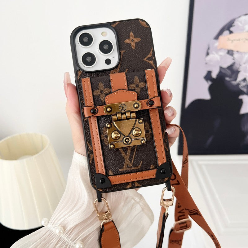 Capa luxuosa marrom com corrente crossbody para iPhone