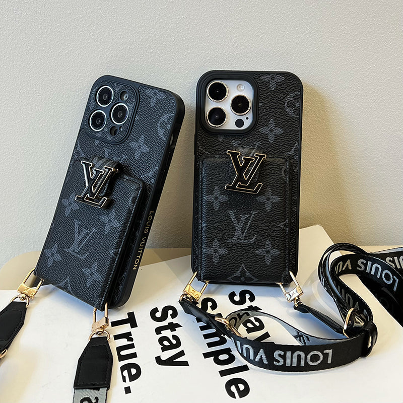Coque et skin iPhone de luxe avec chaîne de sac à cartes noire