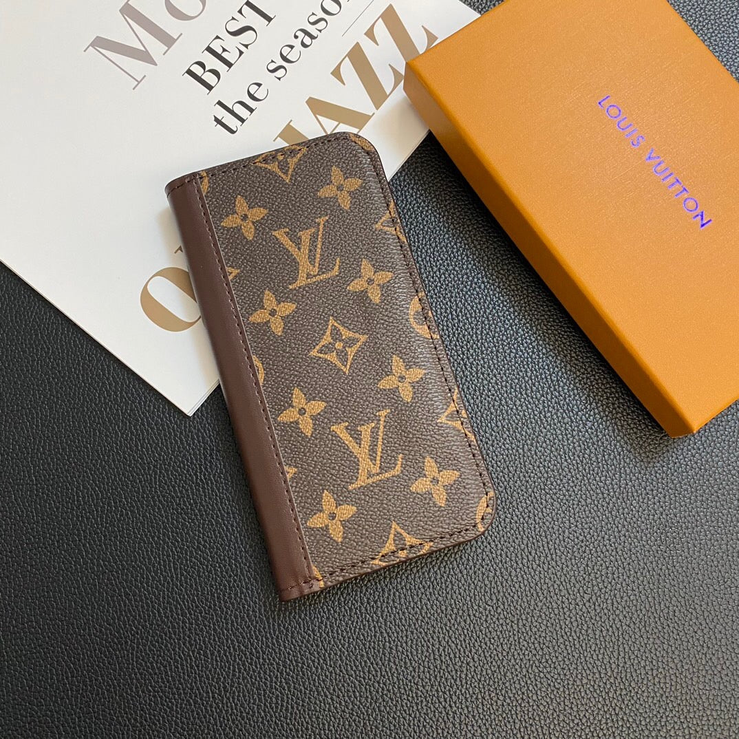 CÁRTA LEATHAIR MONOGRAM CÚSÁID Réaltrach DO SAMSUNG