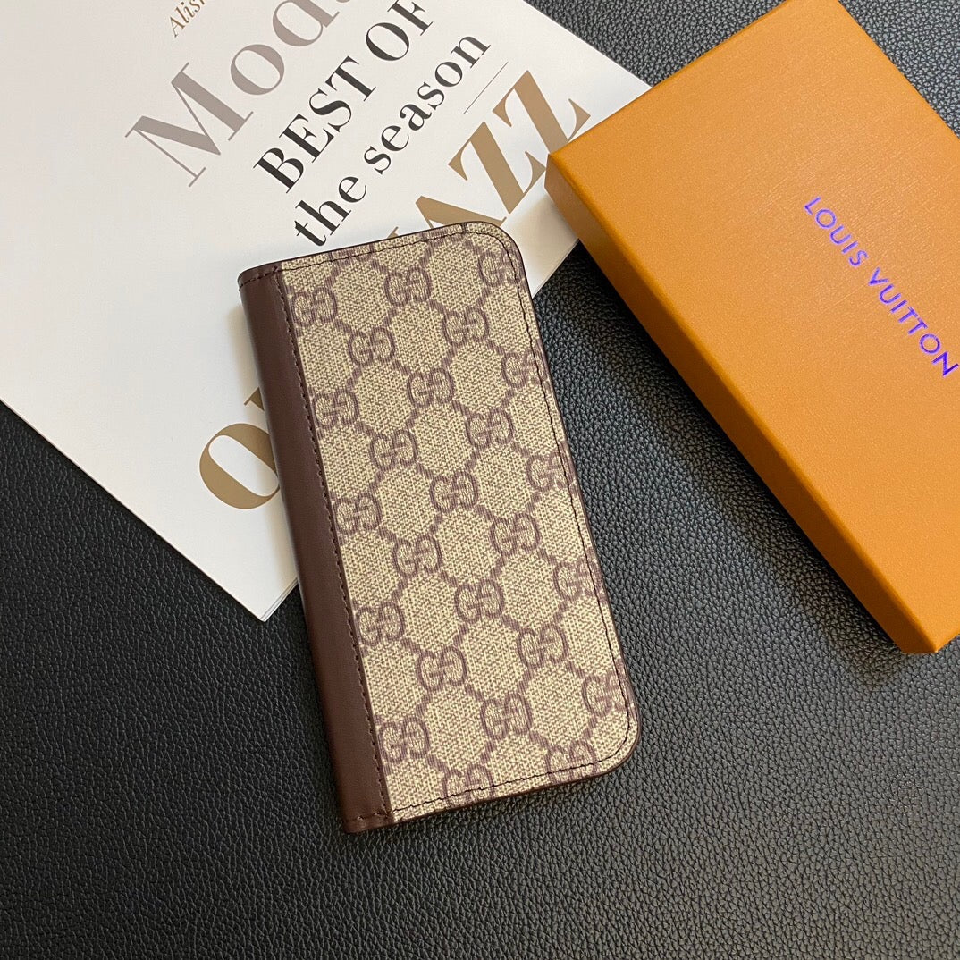 CÁRTA LEATHAIR MONOGRAM CÚSÁID Réaltrach DO SAMSUNG