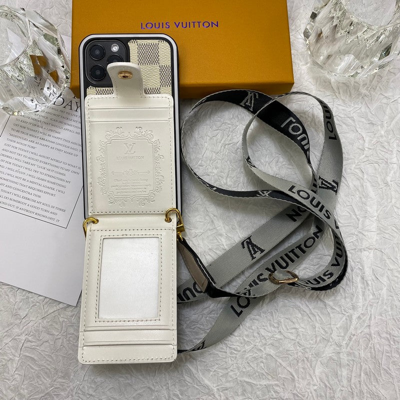 Luxe iPhone-hoesje met kaarttas en ketting