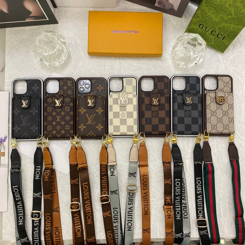 Luxe iPhone-hoesje met kaarttas en ketting