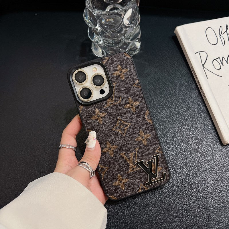 Capa luxuosa de couro com logotipo preto para iPhone