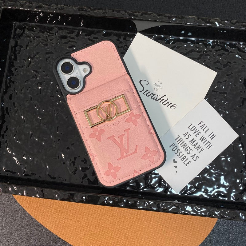 Funda de iPhone con logo dorado y tarjetero de lujo