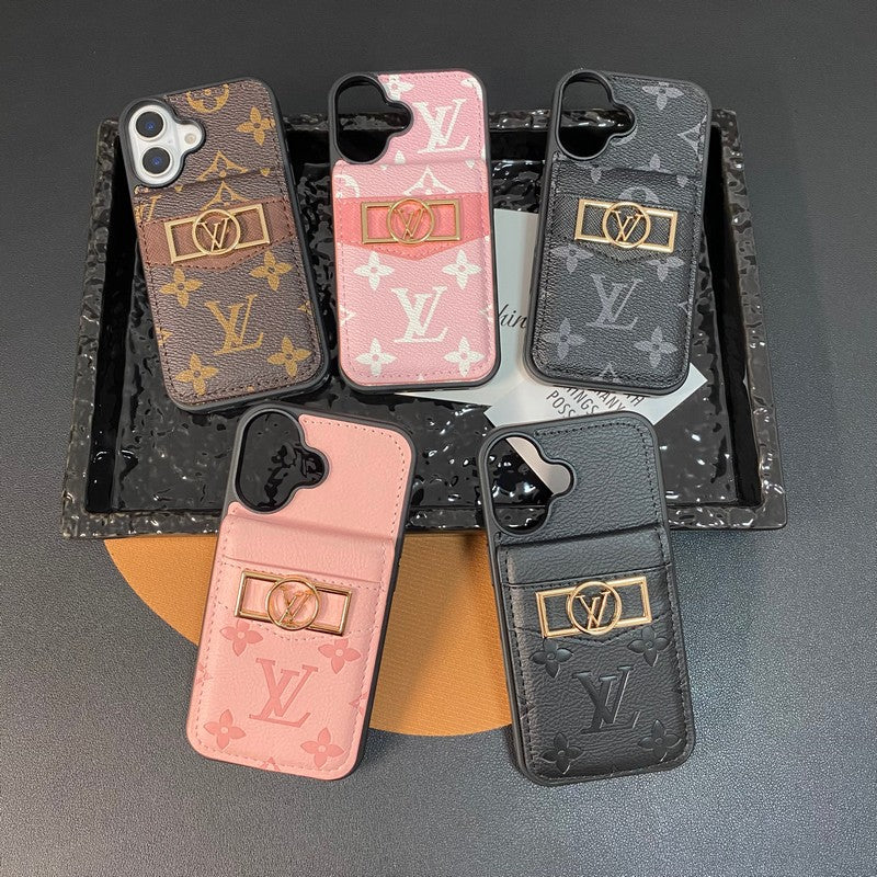 Funda de iPhone con logo dorado y tarjetero de lujo
