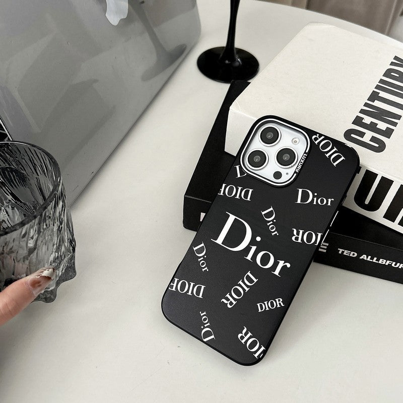 Modna crna maska ​​za iPhone