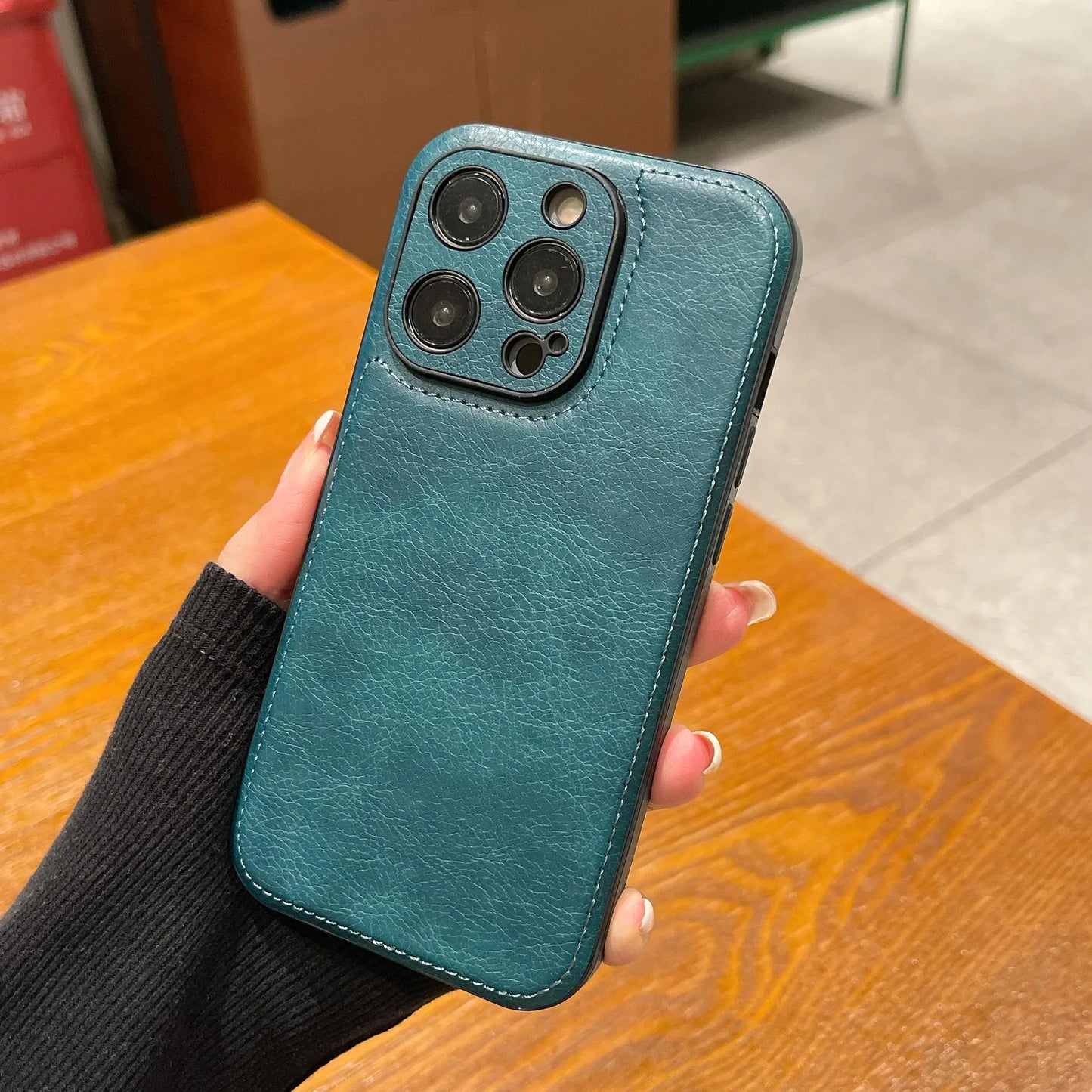 Premium Vintage -nahkainen iPhone-kotelo – Soft Touch iskunkestävä suojakuori