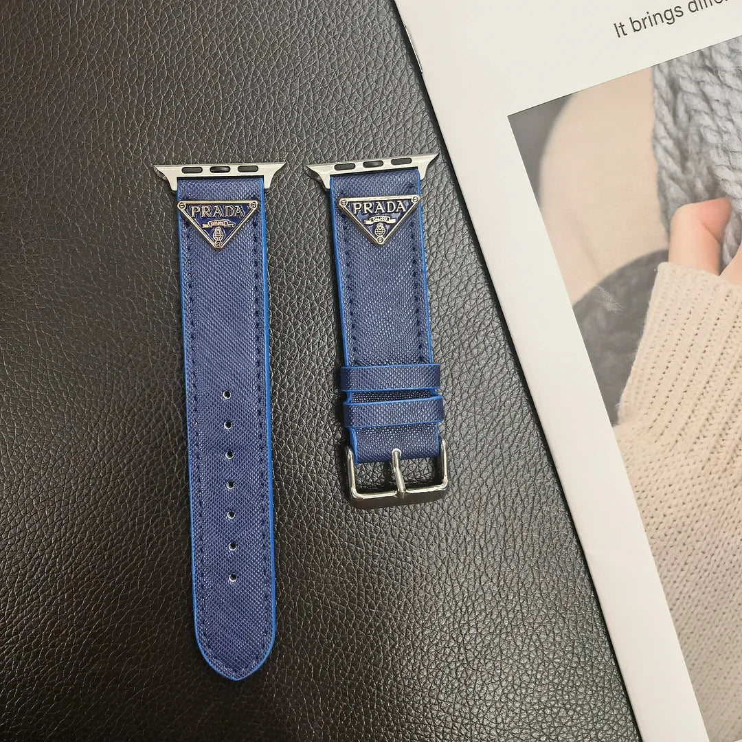 Pulseira de couro com etiqueta de monograma de triângulo duplo para Apple Watch