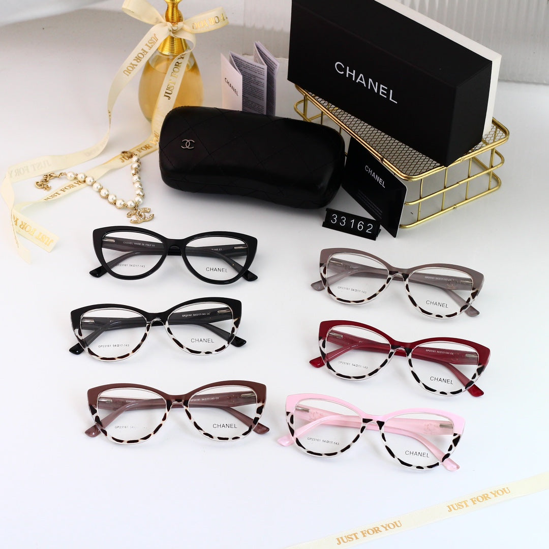 Gafas de ojos de gato de colores a juego