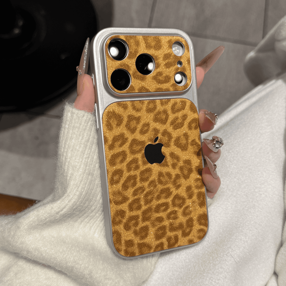 Θήκη τηλεφώνου Leopard Print Glitter — Αφρώδης προστασία με κομψή σχεδίαση