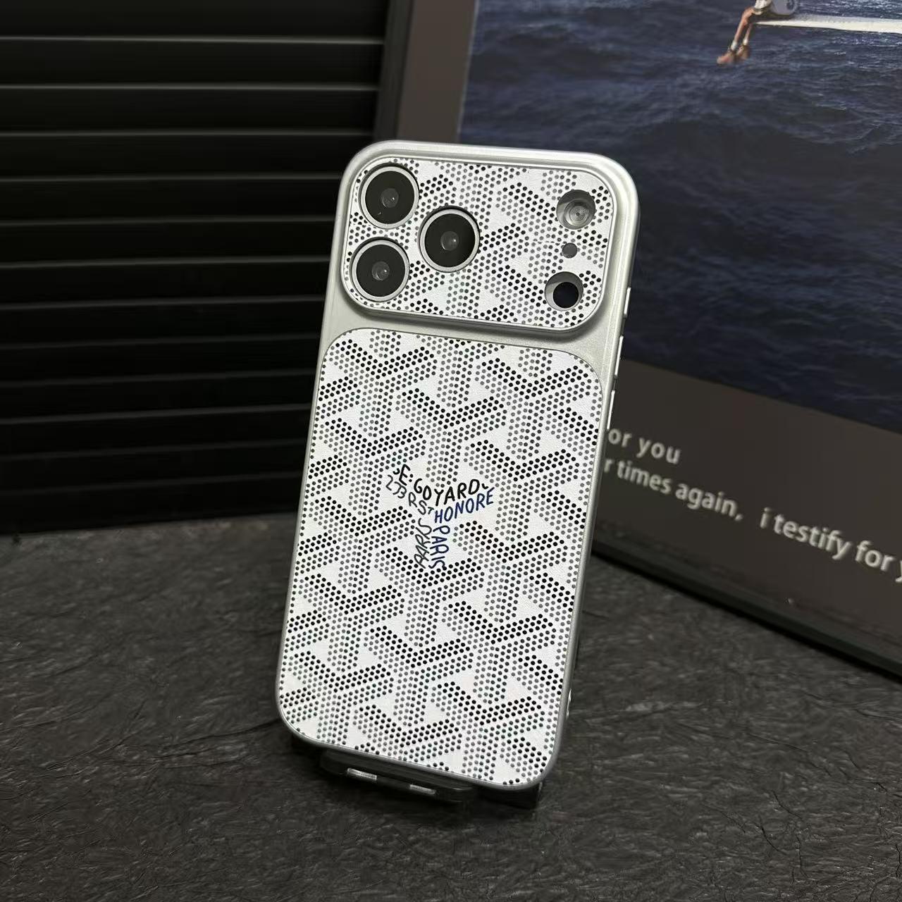 Estuche con textura en relieve elegante G-Y para iPhone