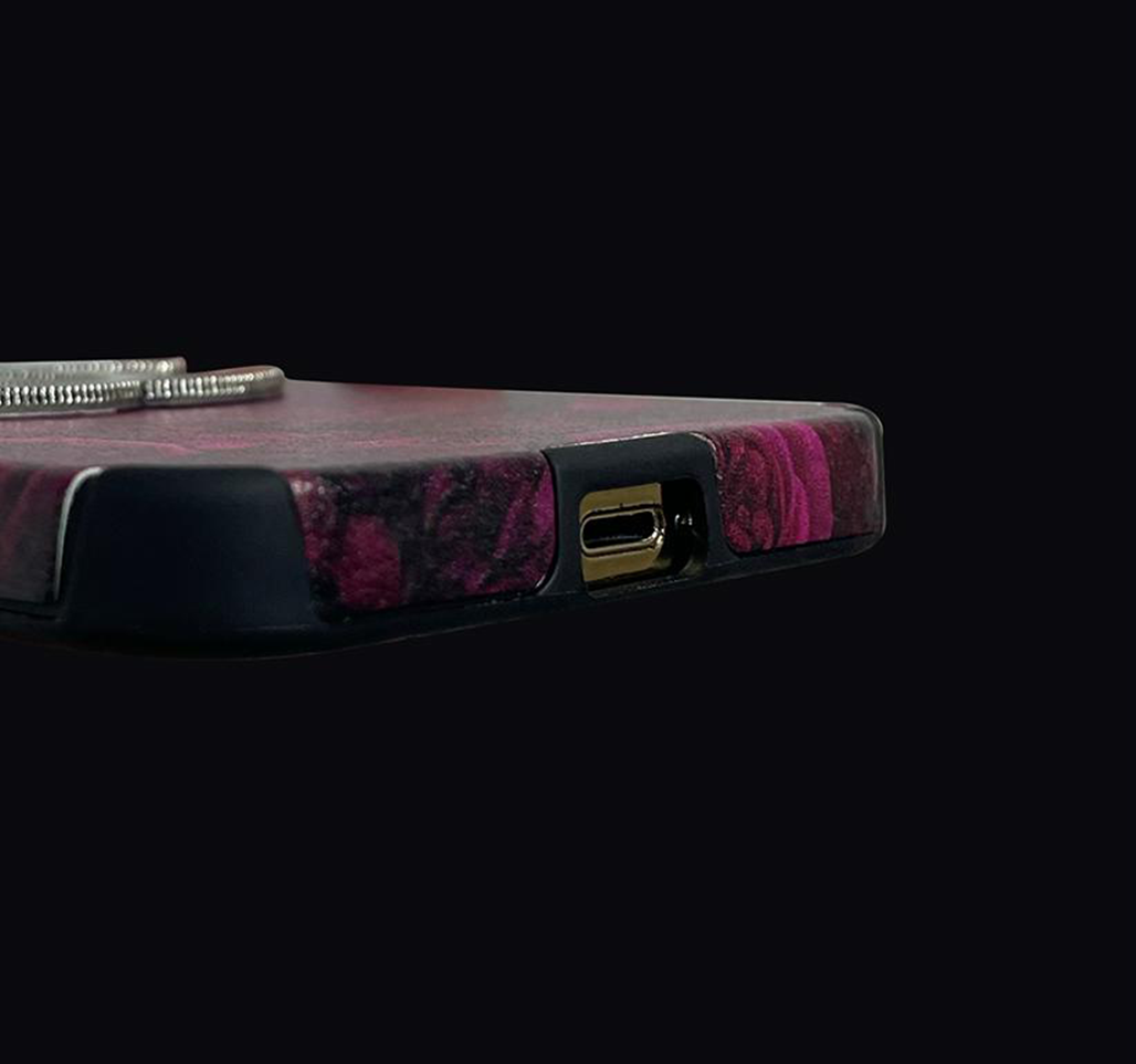 Custodia di lusso in velluto rosa per iPhone – Protezione completa dell'obiettivo